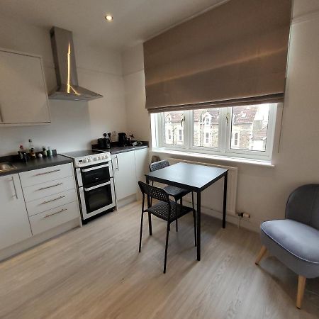 Quiet Terraced House Apartment Bristol Luaran gambar